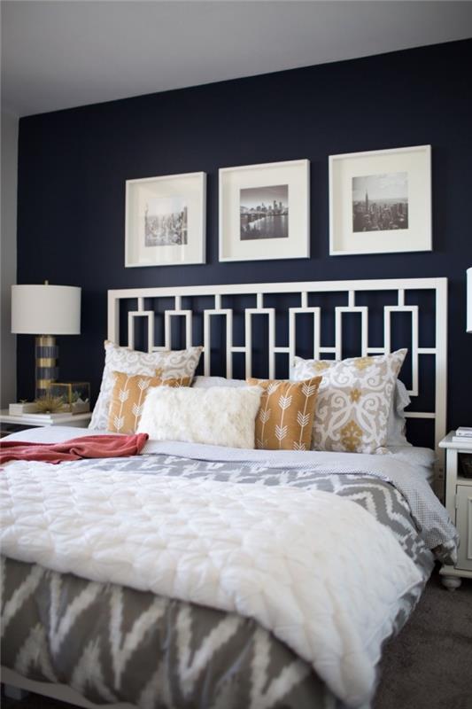 aká farba pre stenu spálne pre dospelých, nočná modro -biela dekorácia spálne s akcentmi neutrálnych farieb