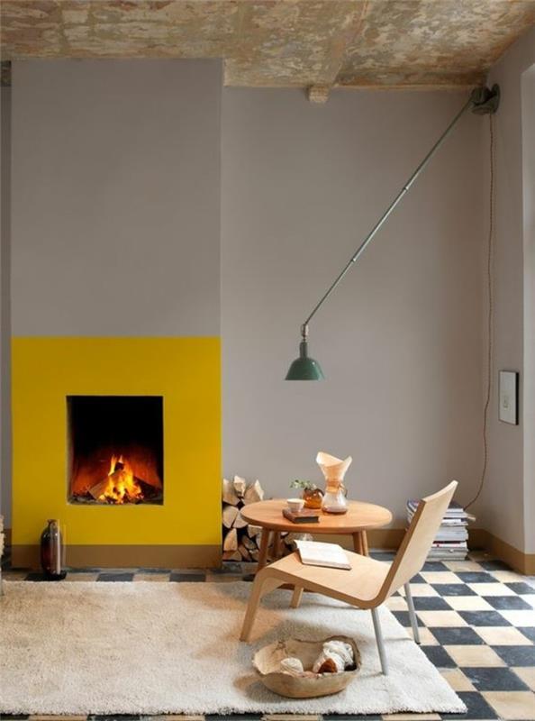 béžové steny-béžový koberec-obývačka-nábytok-vo svetlom dreve-béžový-koberec-béžové steny