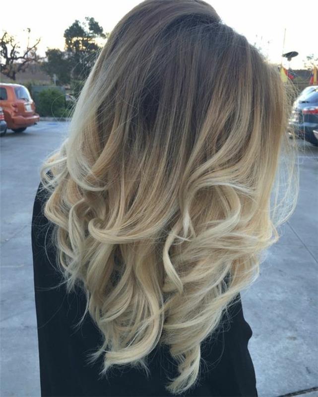 لدينا فكرة- Balayage-hairstyle-balayage-honey-on-brunette-with-a-lock