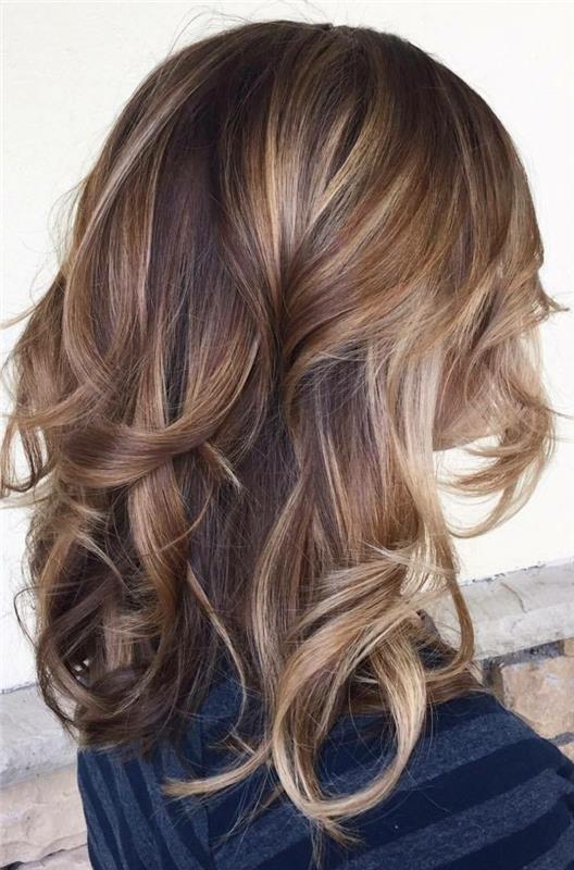 فكرتنا- Balayage-hairstyle-balayage-honey-on-brunette