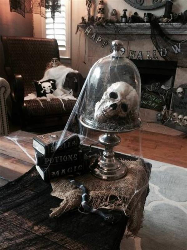 zorganizovať-halloween-párty-kostým-veľkolepý-nápad