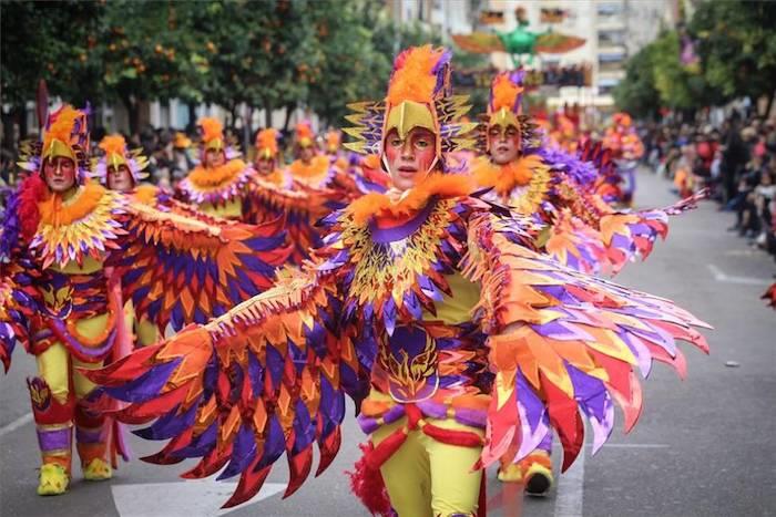 Karneval på Teneriffa, professionell gruppdräkt, karnevalskostym på gatan