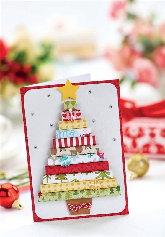 القش الورقي مع أنماط عيد الميلاد لعمل بطاقة عيد الميلاد DIY في الورق مع زخرفة حجر الراين
