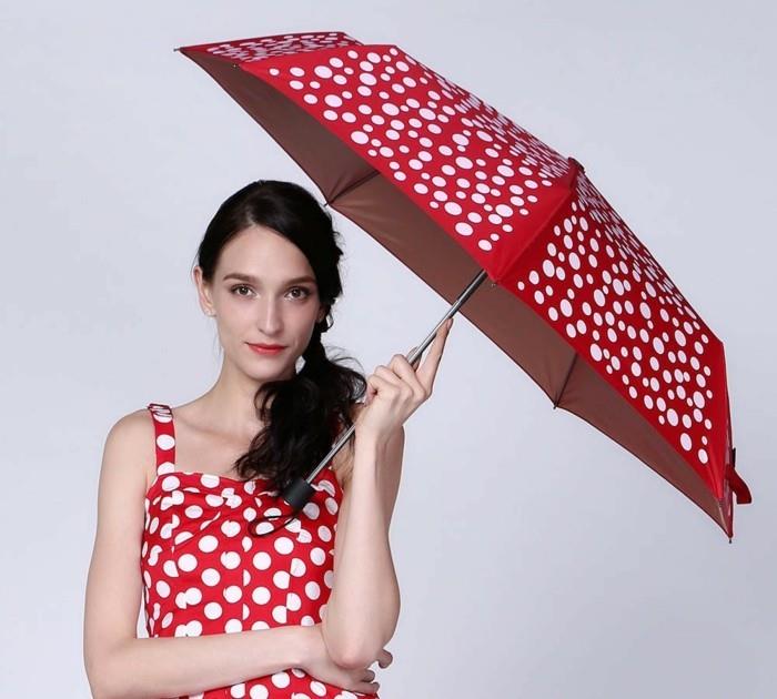 veľkosť dáždnika-originál-červená-s-bielymi bodkami