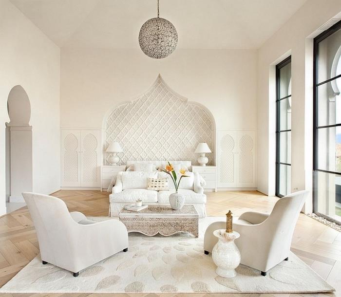 minimalistický dizajn interiéru s orientálnymi prvkami, nápad na spálňu v bielom a drevenom prevedení s orientálnym čelom v podobe nástenného oblúka