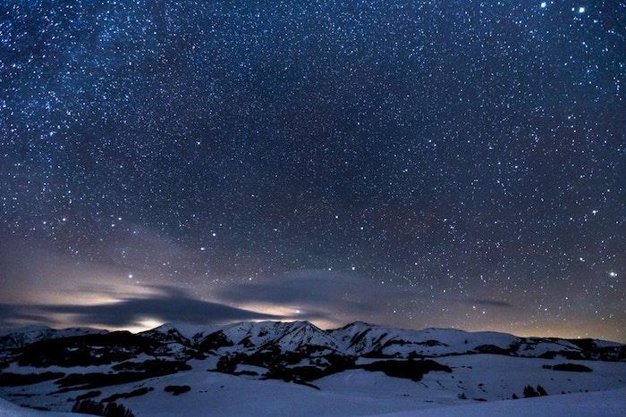 HD tapet tumblr flickaktigt tapet swag fototapet vackert foto av stjärnor och snöiga berg