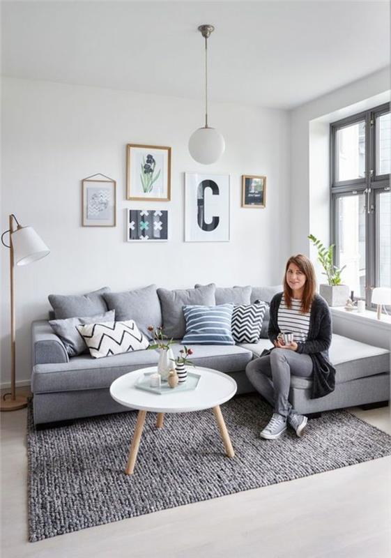 perlovo sivá obývacia izba hranaté sedacie súpravy antracitový sivý koberec