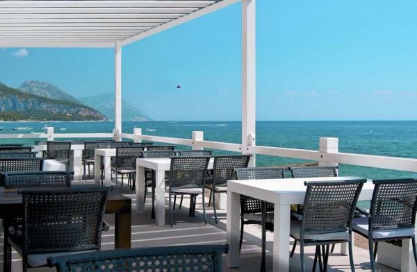 bioklimat-pergola-för-restauranger
