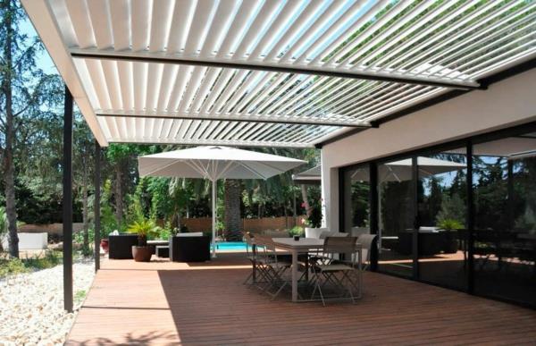 bioklimatisk-pergola-på-stranden