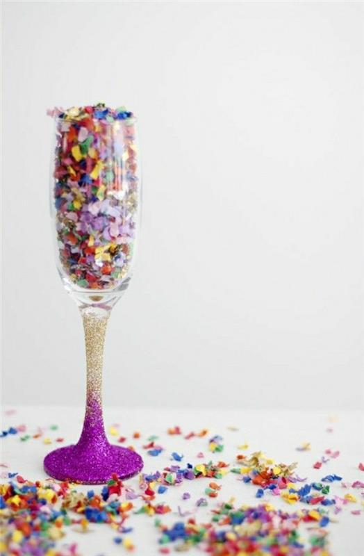 personlig-champagne-flöjter-gör-det-själv-idé-diy-les-konfetti