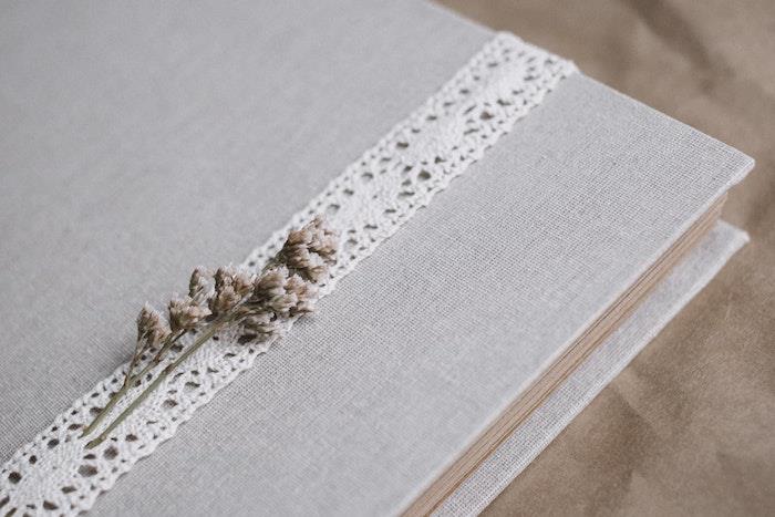 Vintage resa scrapbooking stil omslag, göra en anteckningsbok, DIY fotoalbum, liten land blomma