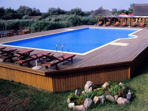 nadzemný-obdĺžnikový-drevený-bazén
