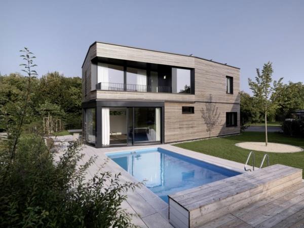 obdĺžnikový-drevený-bazén-moderný-modulárny dom