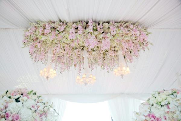 زخرفة السقف الزهور الزفاف