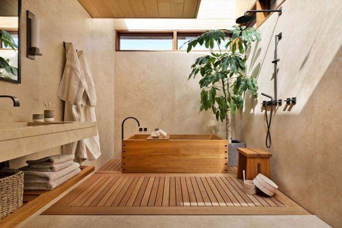 ako vyzdobiť japonskú drevenú kúpeľňu, dizajn kúpeľne so stenami s efektom kameňa a stropom zo svetlého dreva