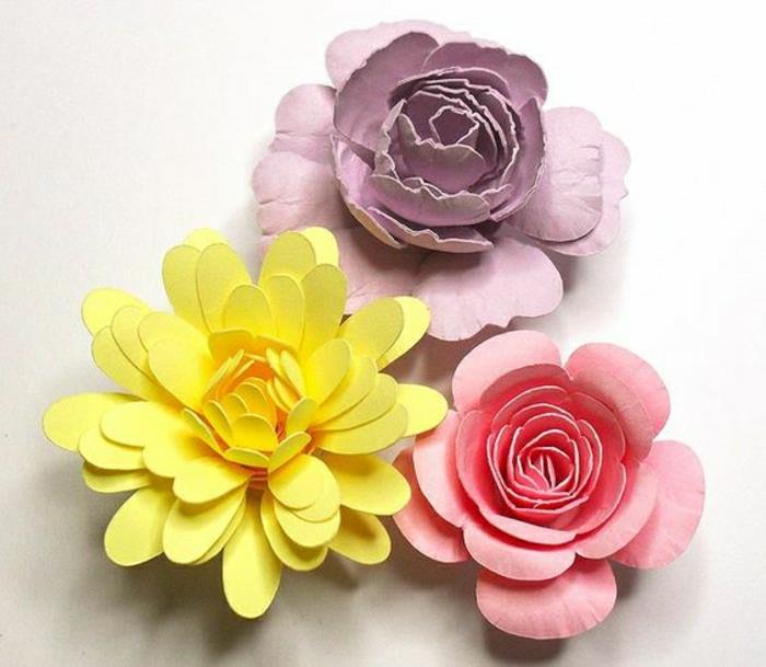 skladací papier-kvetinový-kvet-vo-farebnom-papierovom-origami-jednoduchom-farebnom-štýle-ako-vyrobiť-origami