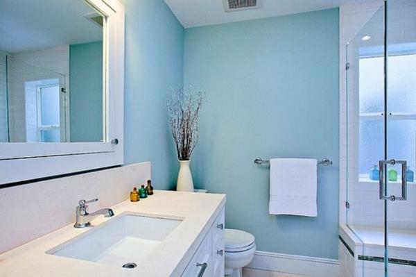 blå-interiör-badrum-handdukshållare