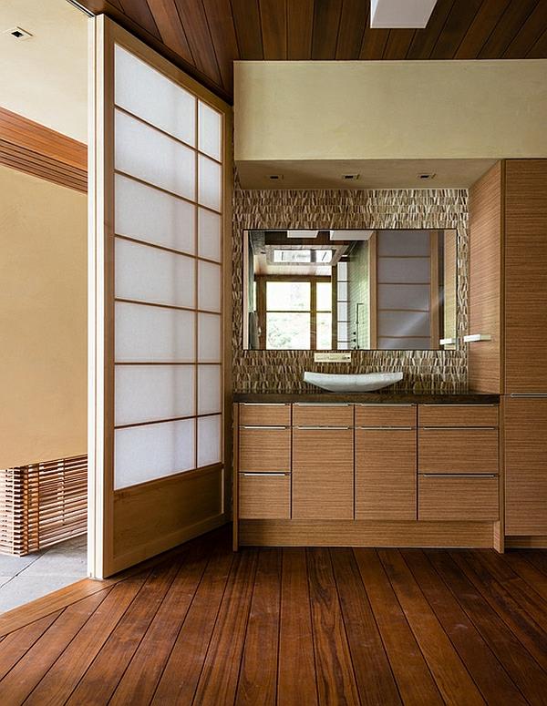 أبواب منزلقة يابانية للحمام