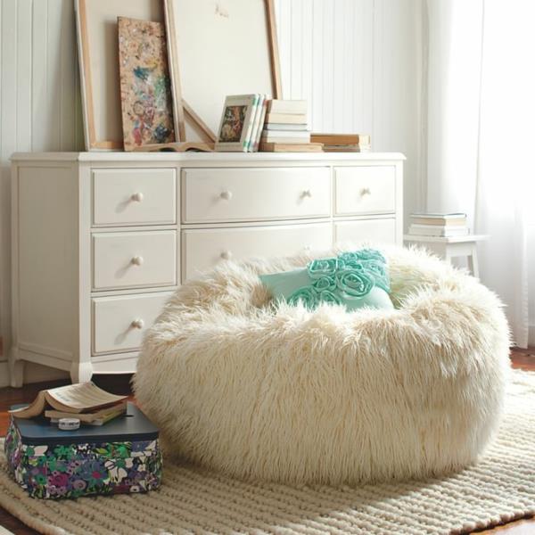obrie-pouf-biele-mäkké-sedadlá