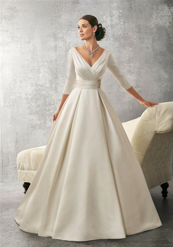 princezné-svadobné-šaty-veľmi-jednoduché-svadobné-veľké-šaty-s rukávmi