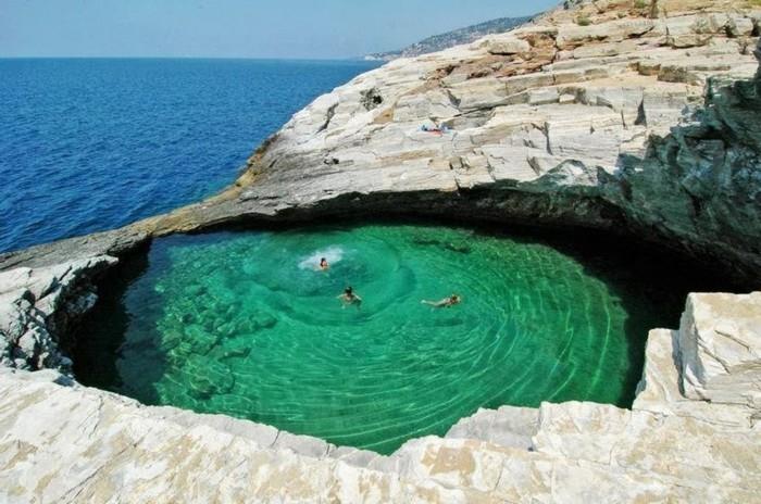 pris-natur-sim-pool-naturlig-sim-pool-Korsika