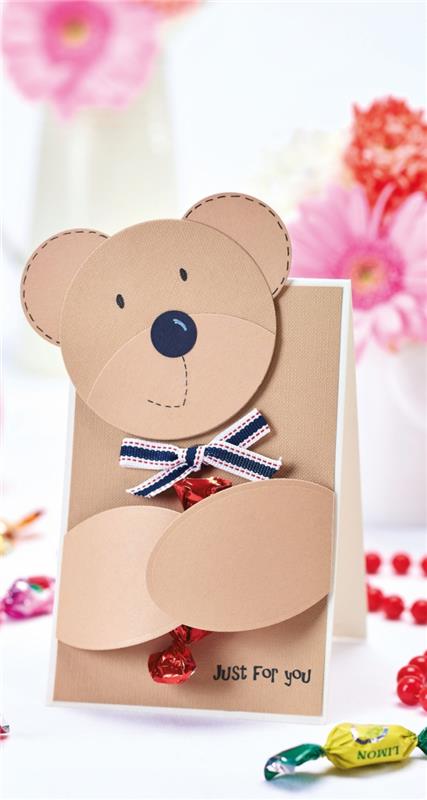 kortmall för fars dag, DIY -kort i form av en 3D -pappbjörn, farsdagskort att göra