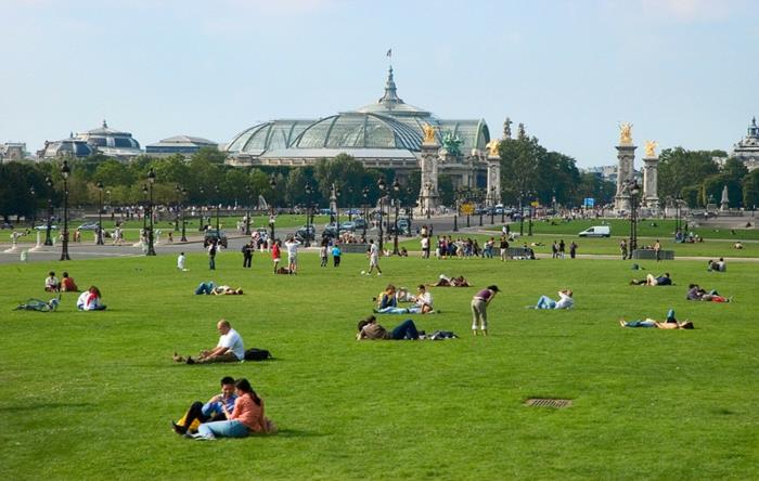 prechádzky-paríž-prechádzka-v-paríži-prechádzka-na-zelenej-seine