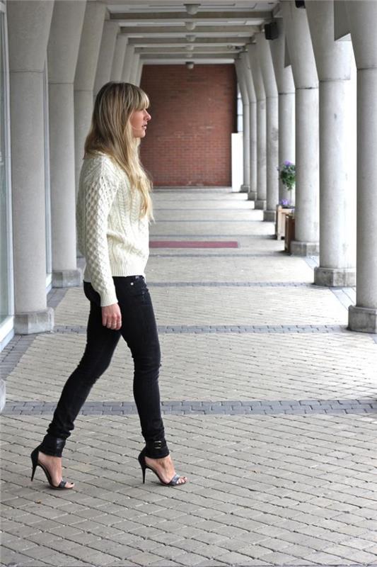 irländsk-tröja-slitna-med-mager-jeans-och-pumps