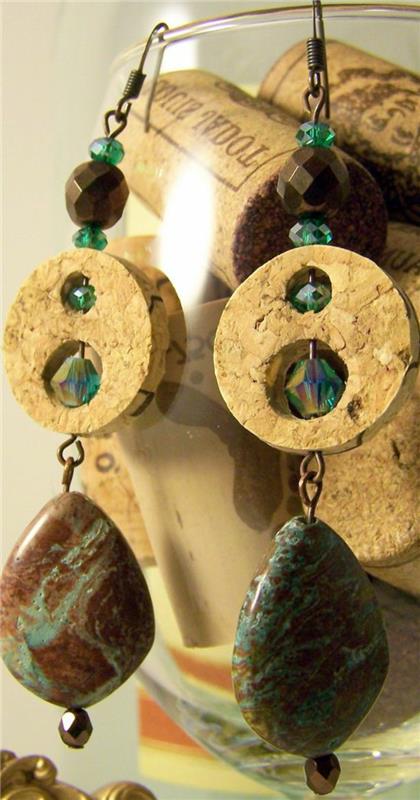 vad man ska göra med korkar, vackra örhängen med dekorativa stenar