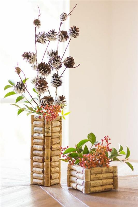 vad man ska göra med korkar, DIY -vaser med korkdesign