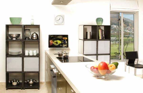 modulárny úložný priestor v kuchyni