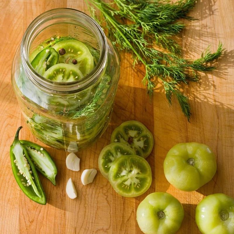 recept chutney eller sylt gröna tomater vitlöksklyfta tomat skuren i bitar