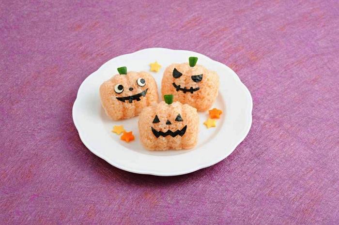 ľahký recept na halloweensky aperitív, halloweenske tekvicové halloweenske sushi