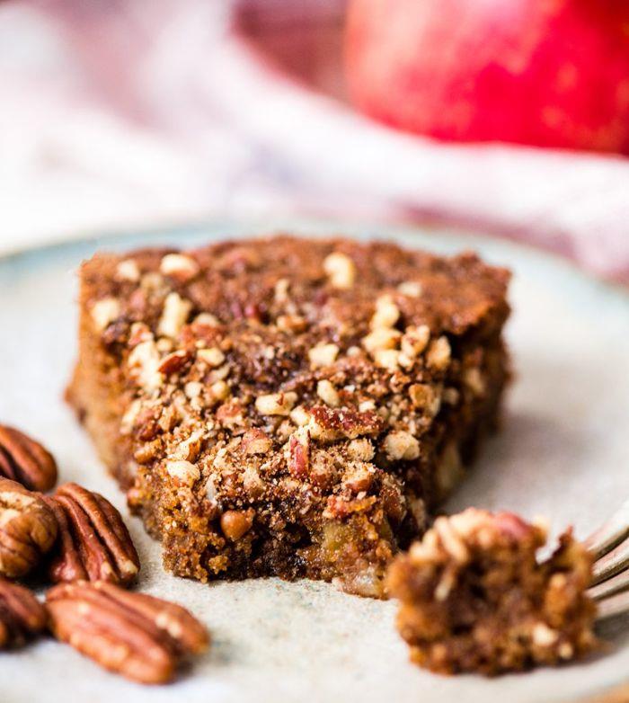 hur man gör en hälsosam glutenfri kaka med pekannötter och mandelmjöl med kokossocker