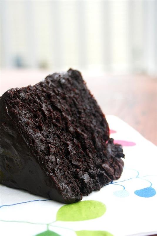 mörk-choklad-tårta-recept-hur-att-förbereda-brownie