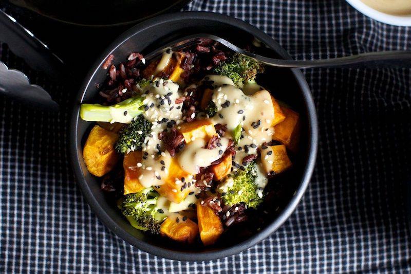 sötpotatis och potatisrecept med sesambroccoli