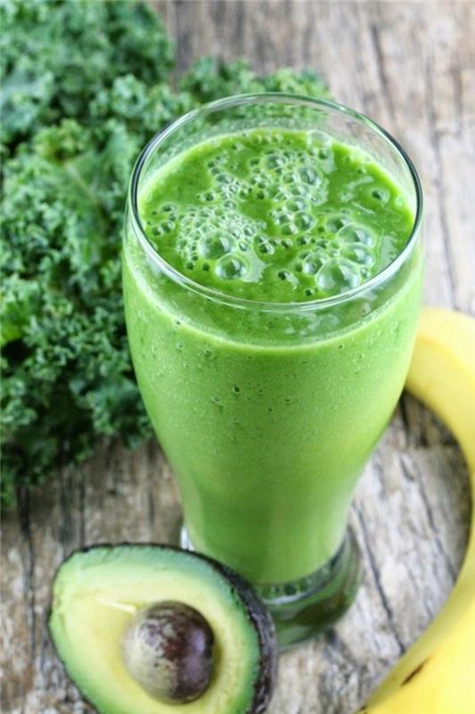 recept-smoothie-zelená-diéta-chudnutie-avokádo-banán-a-brokolica