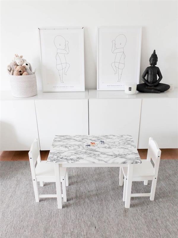 täckte toppen av ett köksbord ikea skandinaviska möbler vit matsal med målningar i zenstil