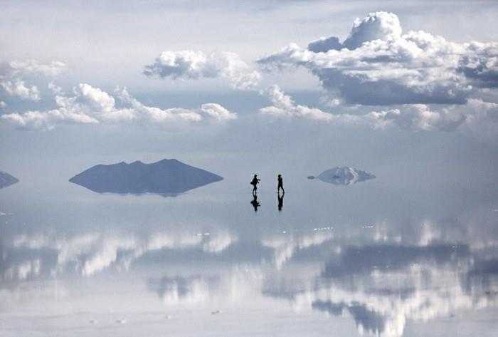 reflektera-Salar-de-Uyuni-Bolivia-sak-att-göra-innan-du-dör