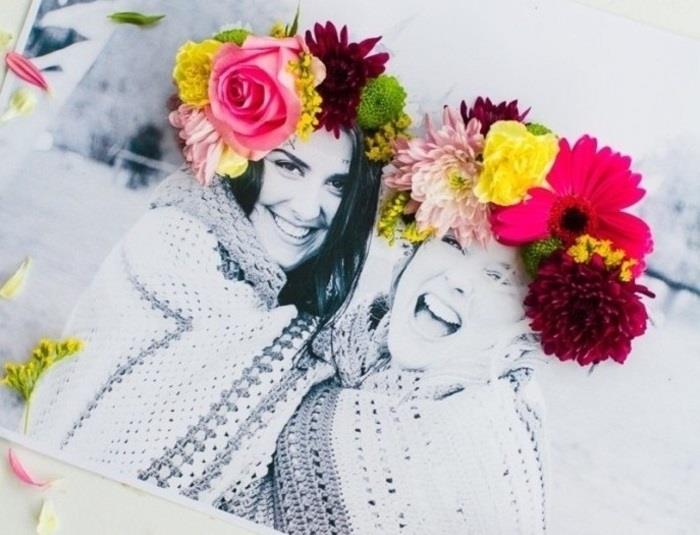 Creazioni fai da te، foto in bianco e nero da offer all amiche، decorazione con fiori