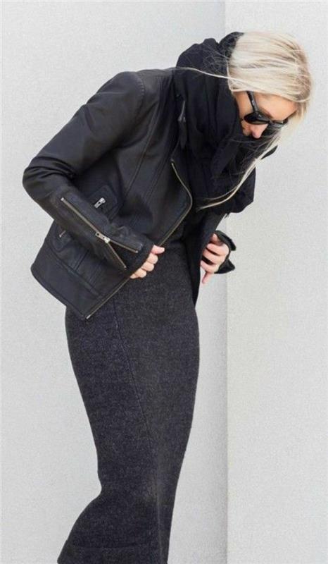 ull-klänning-kvinna-City-Chic-i-svart-bär-med-en-rocker-jacka