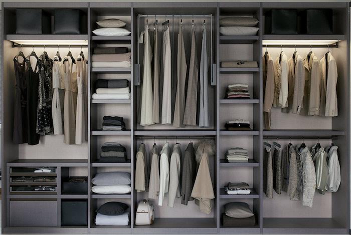 Hur du förvarar dina snygga kläder i gråa, vackra klänningar och kostymer