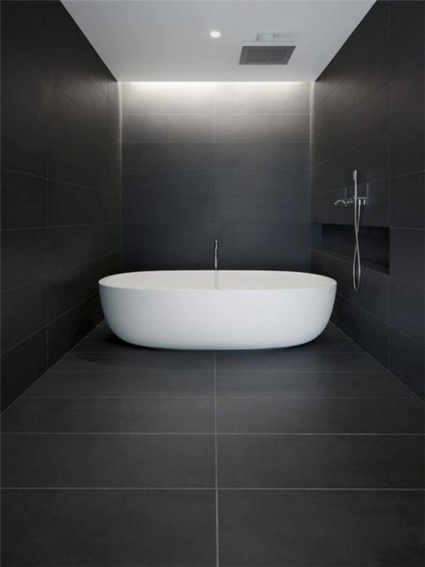 vit-och-svart-badrum-vit-badkar-mörk-antracit-badrum