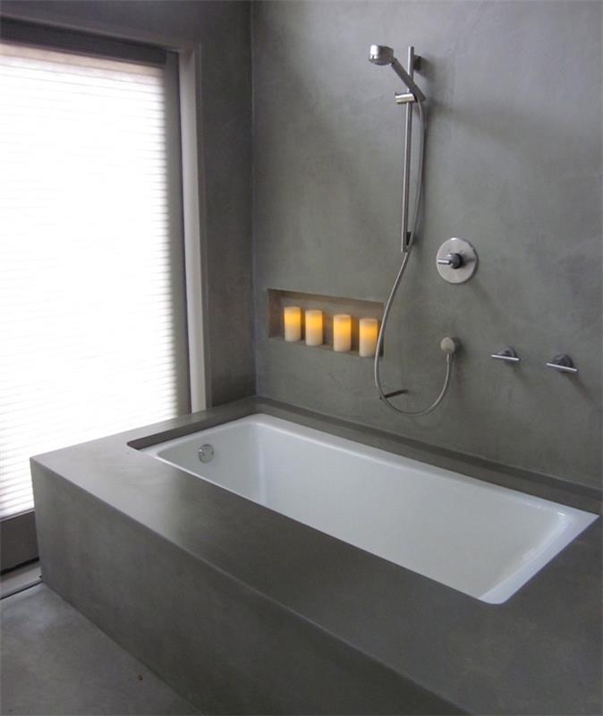voskovaná betónová stena do kúpelne a rám vane so sprchou pre dekoráciu v súčasnom štýle