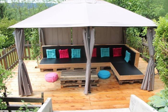 dizajnový-paletový-záhradný-nábytok