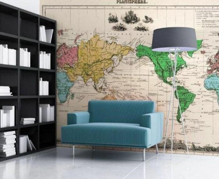 غرفة المعيشة - ورق حائط - خريطة العالم - مكتبة - مصباح ارضي كبير