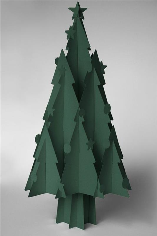 veľký kartónový vianočný stromček, zelená farba, originálna vianočná dekorácia