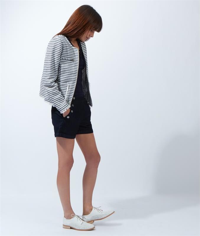 Bohemian-chic-or-simple-chic-beautiful-woman-dress-shorts