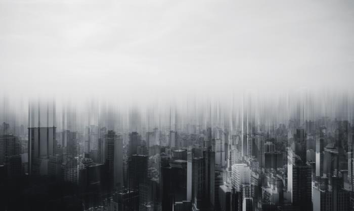 original svartvitt foto av en modern metropol med silhuetterna av sina skyskrapor