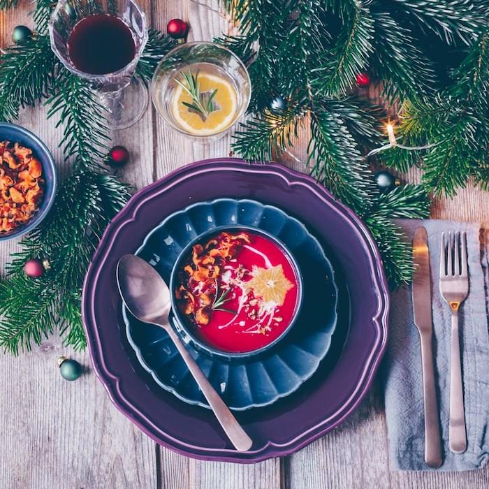 originálny vianočný predjedlo, cviklová a zázvorová polievka, prázdninový predkrm nápad pripraviť vopred